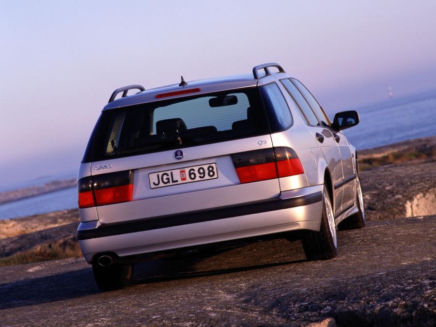  Saab 9-5 Aero Wagon 1999 года  (фото 7 из 33)